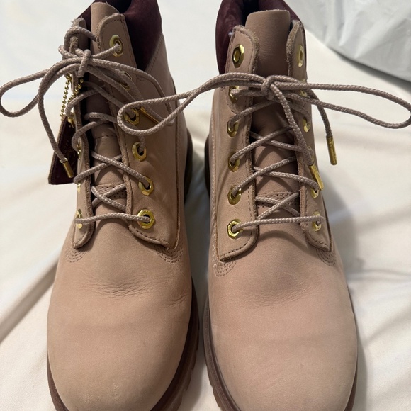 Womens Timberland Hiking boots